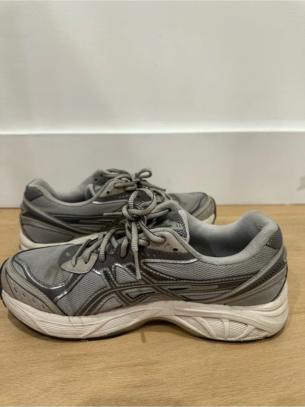 Asics some stains